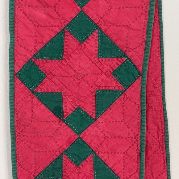 Vintage Handmade Quilted Christmas Star Table Runner Red Green 22x64 - Picture 2 of 9